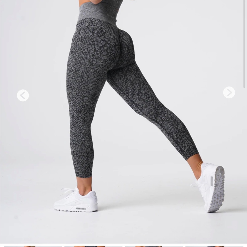 NVGTN LEGGINGS NWTGS SIZE LARGE